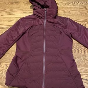 Lulu Down for it all Running jacket